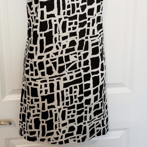 Black and white Geometric cotton shift dress sleeveless size L NWOT - Picture 4 of 6